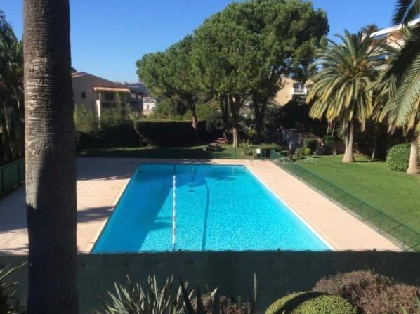 ניס Appartement En Residence Avec Piscine, Cinema מראה חיצוני תמונה